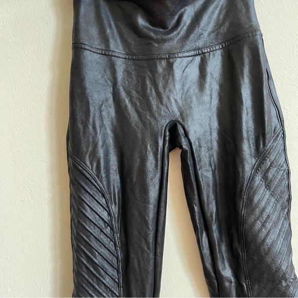 Spanx Faux Leather Moto Legging - Picture 4 of 4